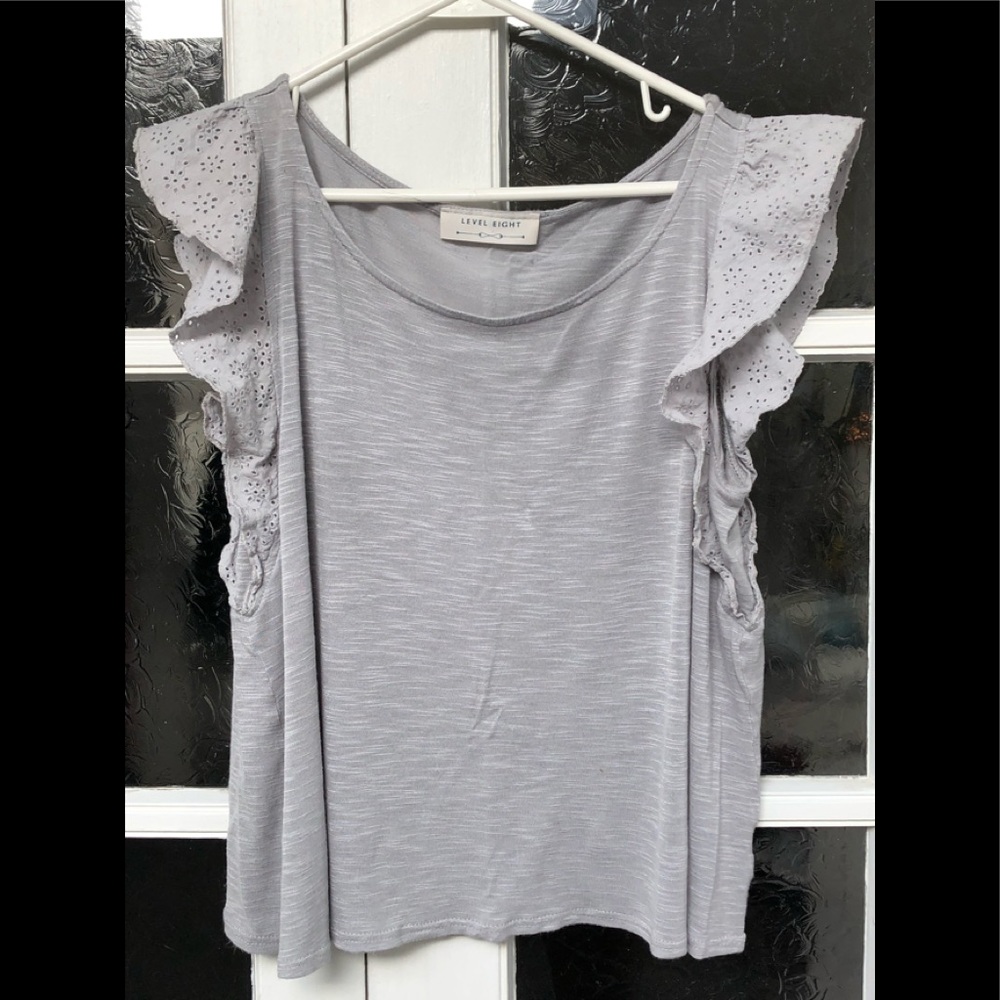 Level eight grey top